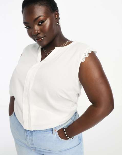 Only Curve - Blusa bianca con scollo a V e dettaglio all'uncinetto - view 1