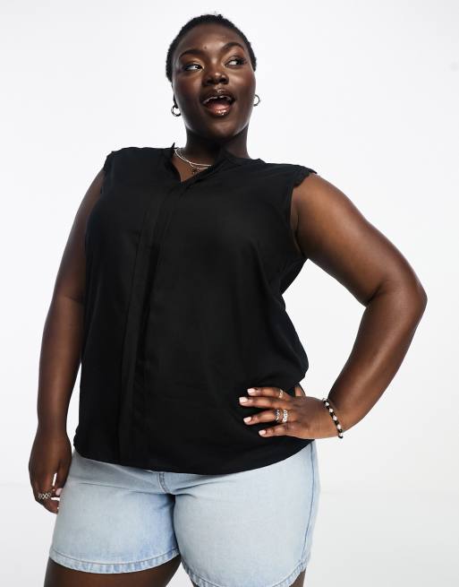 Only Curve Blusa nera con scollo a V e dettaglio all uncinetto ASOS