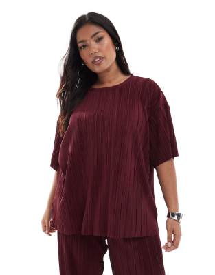 Only Curve Boxy Plisse T-shirt In Red