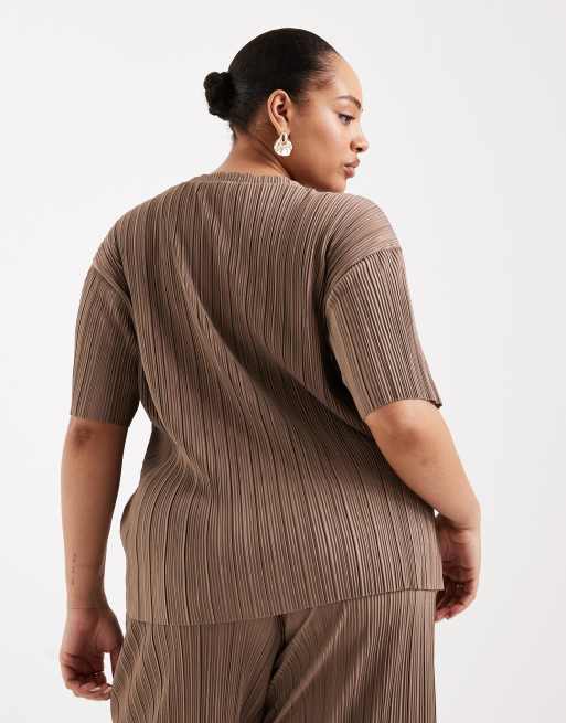 ONLY Curve boxy plisse t-shirt in light brown (part of a set), 3 of 4