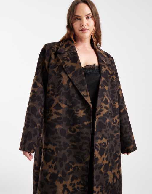ONLY Curve – Brązowy fakturowany płaszcz maxi w zwierzęcy wzór, 2 z 4