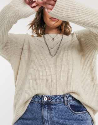 beige knitted jumper