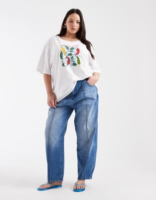 Only Curve Chilli Graphic Oversized T-shirt In White
