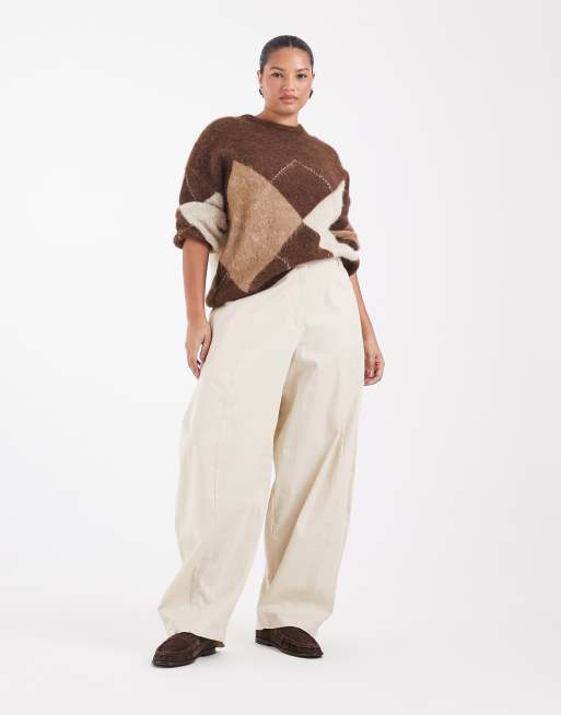 ONLY Curve crew neck knit sweater in beige argyle, 2 of 4