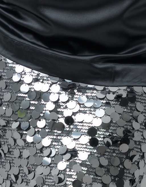 ONLY Curve disc sequin mini skirt in deep silver, 3 of 5