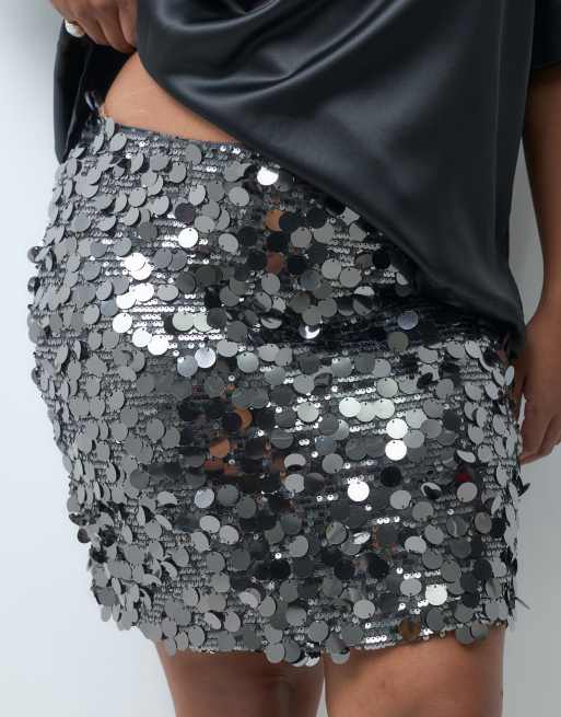 ONLY Curve disc sequin mini skirt in deep silver, 5 of 5