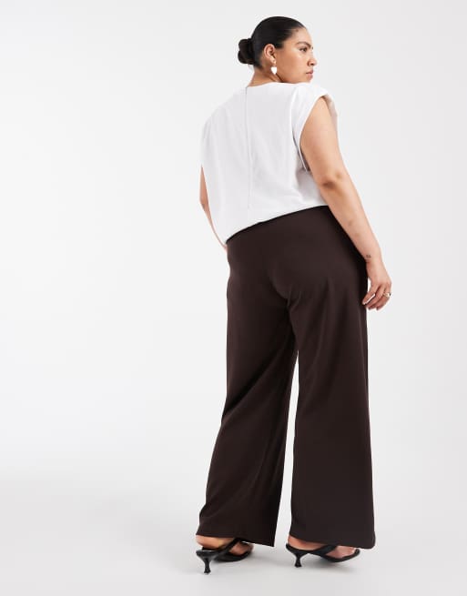 ONLY Curve – Elegante Hose in Dunkelbraun mit weitem Bein, 3 von 5