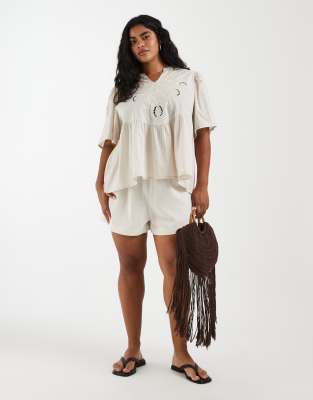 Only Curve Embroidered V-neck Blouse In Neutral