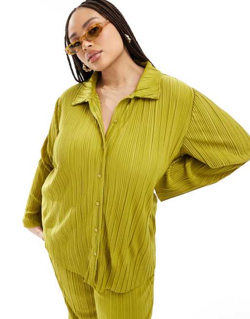 ONLY Curve exclusive plisse shirt in green - part of a set 