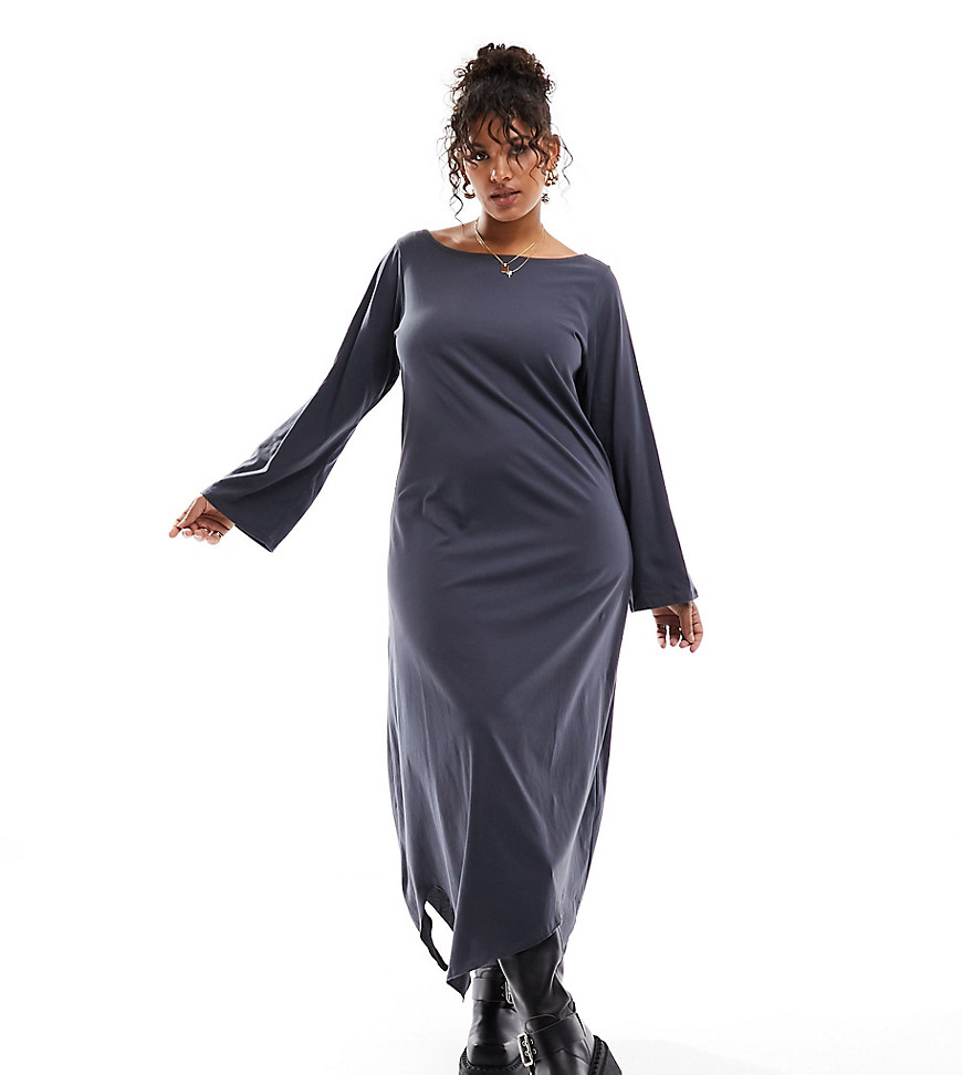 ONLY Curve hanky hem maxi dress in charcoal-Grey