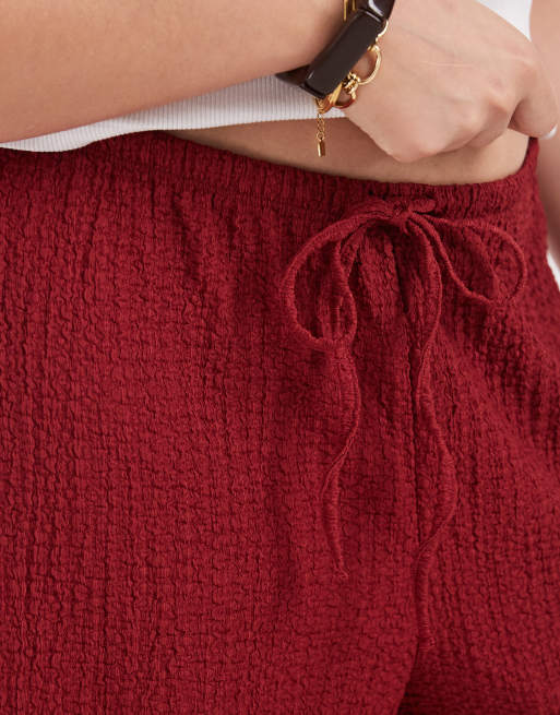 ONLY Curve high waist wide leg crinkled textured pants in dark red, 3 of 5