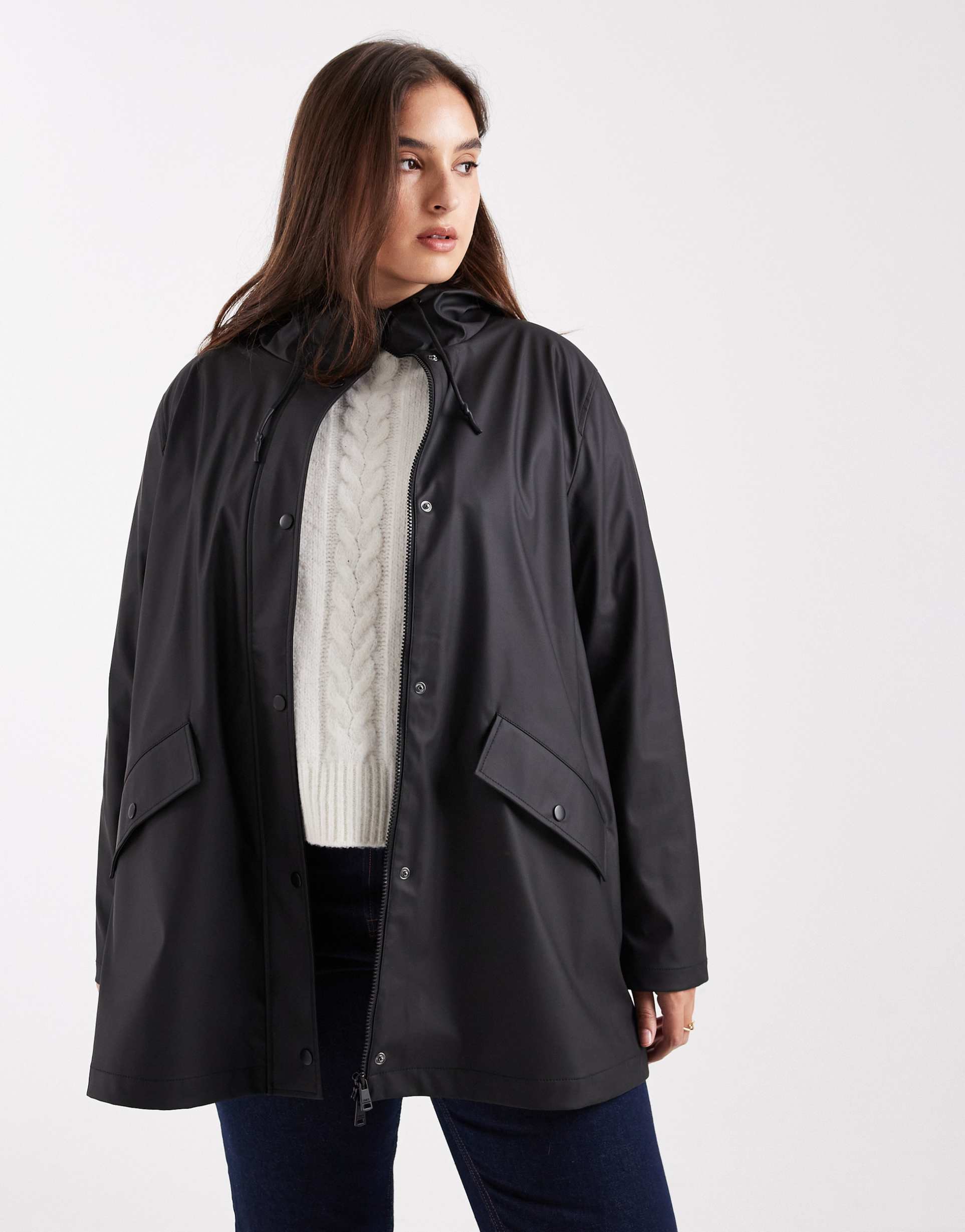 only curve hooded raincoat in black