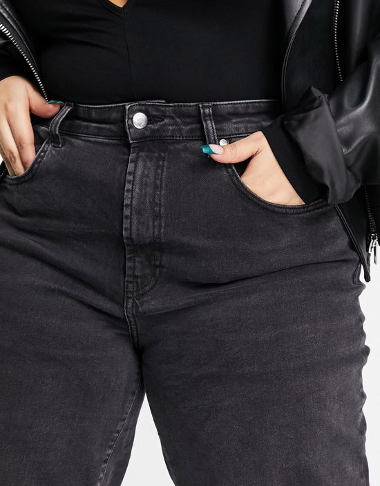 https://images.asos-media.com/products/only-curve-hope-wide-leg-jeans-in-black-wash/201355925-3?$n_550w$&wid=550&fit=constrain