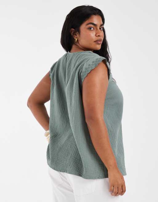 Only Curve – Jasnozielony teksturowany top z dekoltem w szpic, 4 z 4