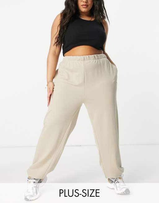 Only Curve jogger co-ord in beige