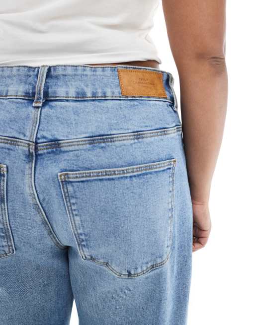ONLY Curve - Juicy - Jeans met wijde pijpen in middenblauw, 4 van 5