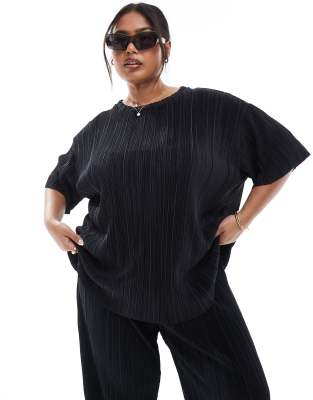 ONLY Curve - Kastiges Plissee-T-Shirt in Schwarz, Kombiteil