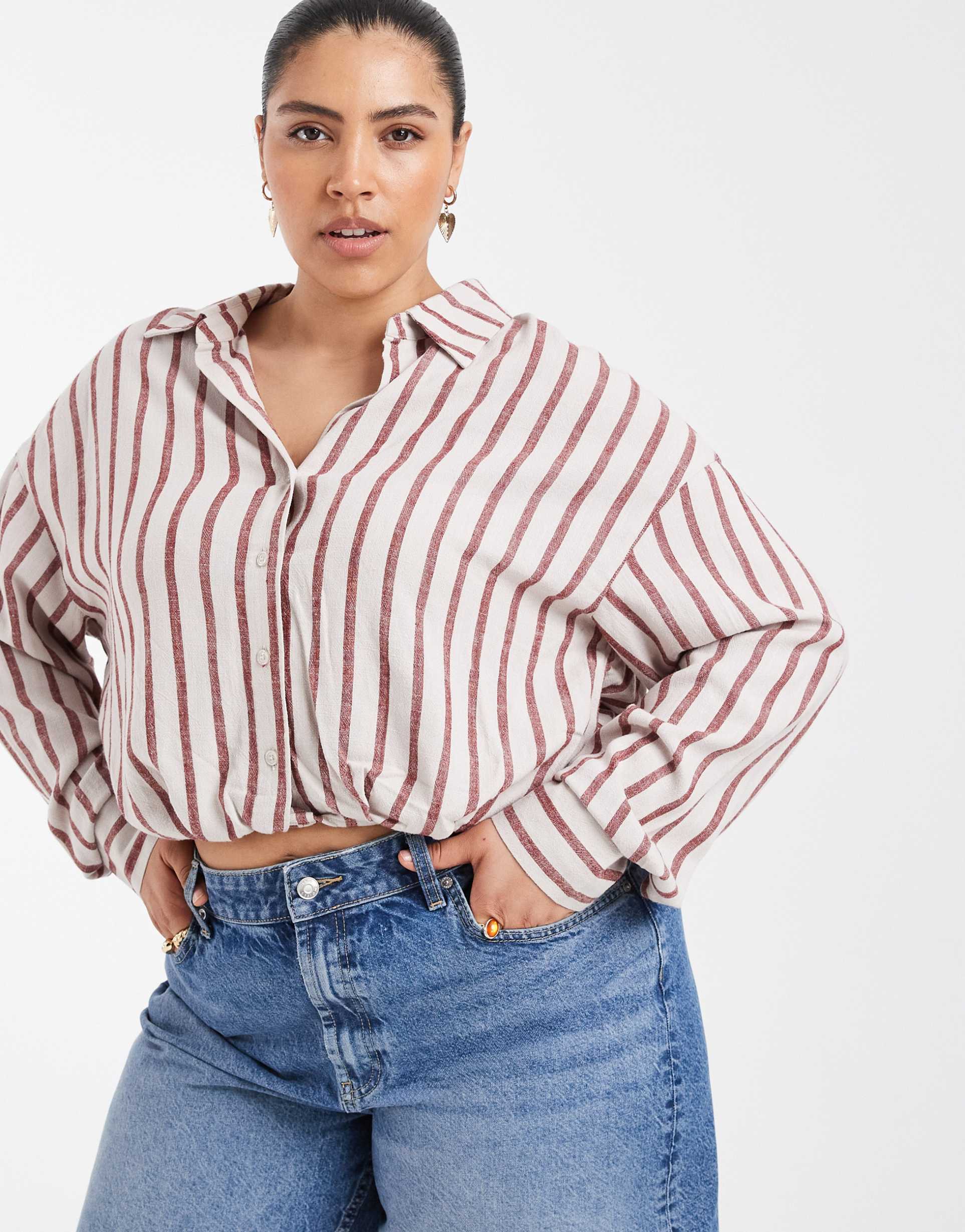 only curve linen blend cropped shirt in red stripe