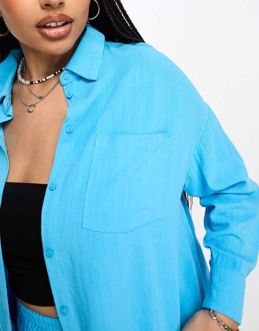 ONLY Curve linen blend loose shirt co-ord in bright blue , 4 of 4