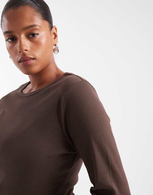 ONLY Curve long sleeve top in brown, 3 of 4