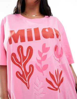 Only Curve Milan Graphic Oversized Fit T-shirt