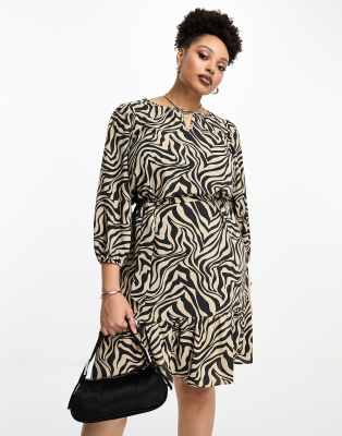 Only Curve - Minikjole med pufærmer og bælte i zebraprint