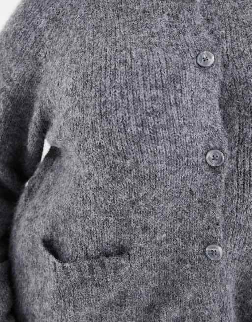 ONLY Curve o-neck pocket detail cardigan in grey, 3 of 4