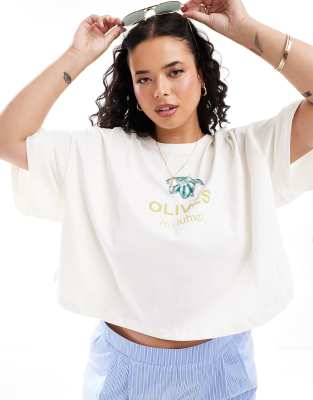 olive print crop T-shirt in white