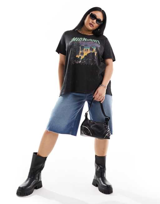 ONLY Curve - Oversized T-shirt med udsmykket grafik i forvasket sort , 2 af 4