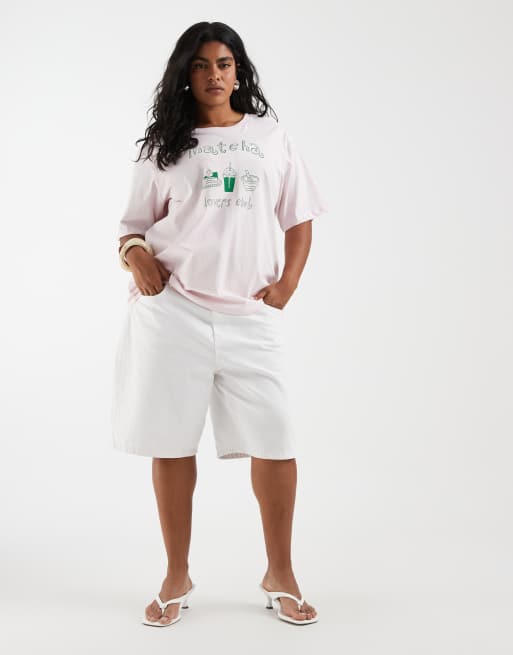 ONLY Curve oversized t-shirt with matcha print in baby pink, 2 of 4