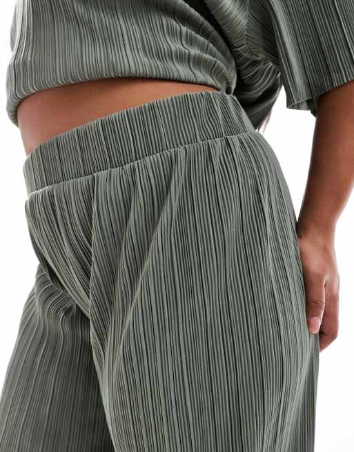ONLY Curve plisse wide leg pants in sage green - part of a set, 3 of 5
