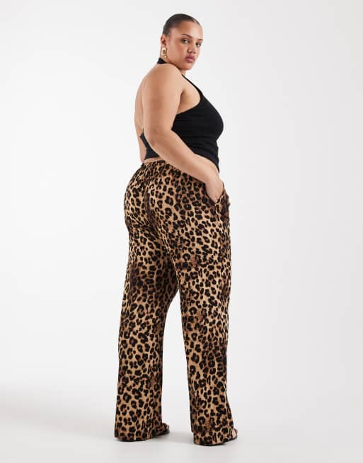 ONLY Curve pull on wide leg pants in animal print, 5 of 5