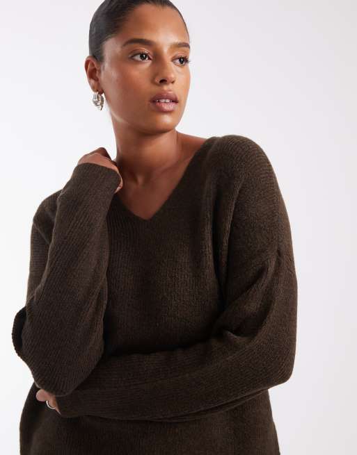 ONLY Curve Pullover mit V-Ausschnitt in Dunkelbraun, 4 von 4