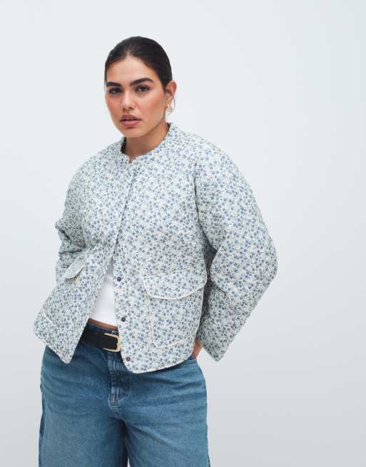 ONLY Curve quilted jacket in blue ditsy print, 2 of 7