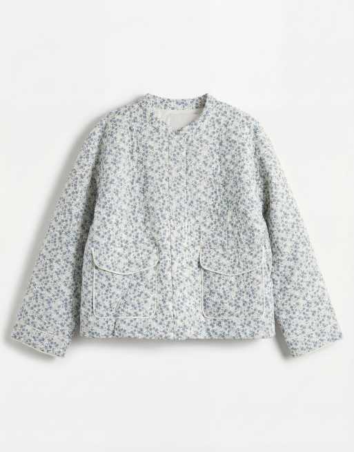 ONLY Curve quilted jacket in blue ditsy print, 5 of 7