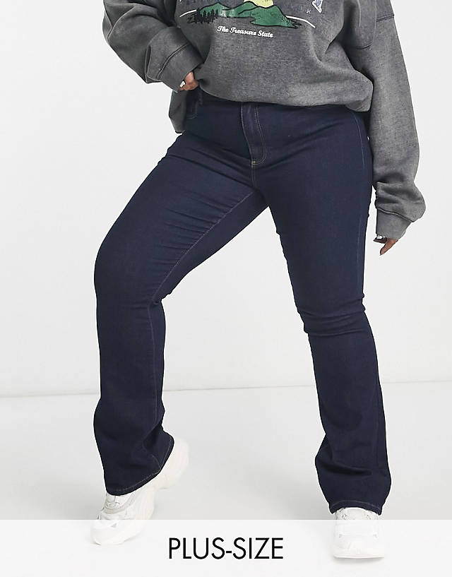 ONLY Curve - sally high waisted flared jeans in dark blue