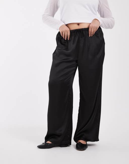 ONLY Curve satin look wide leg pants in black, 2 of 5