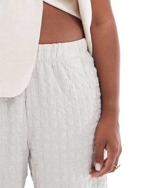 ONLY Curve seersucker wide leg pants in ice gray, 5 of 5