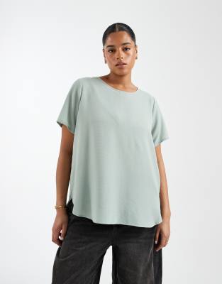 Only Curve Short Sleeve Top In Green