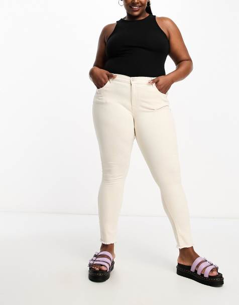 ONLY Curve skinny jeans in ecru 