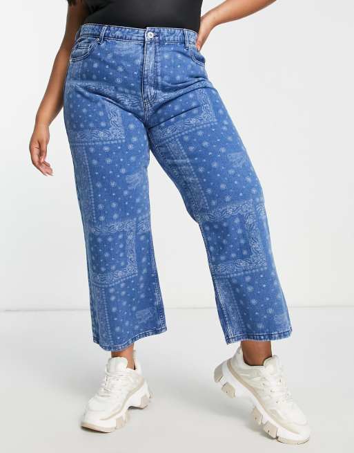 Only Curve Sonny cropped wide leg jeans in bandana print | ASOS