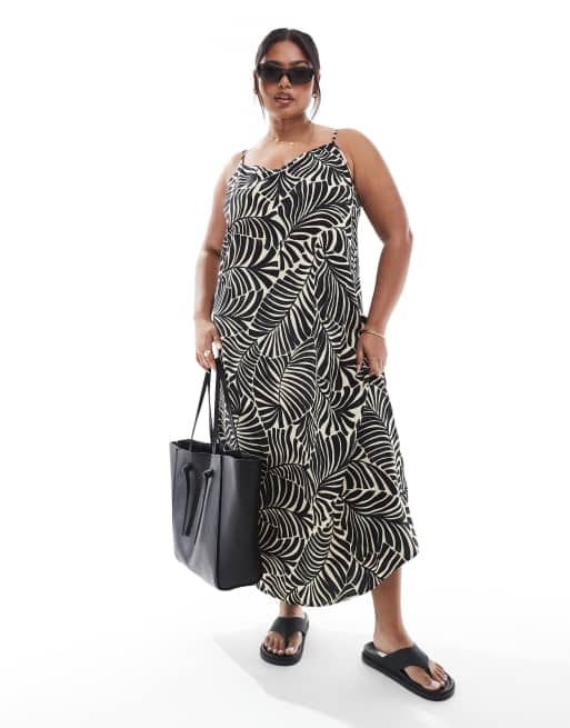 ONLY Curve - Sort slip-kjole med cami-stropper og palmeprint