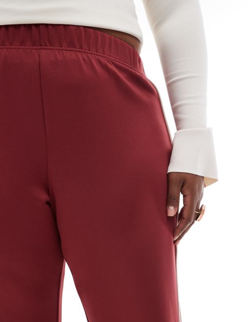 ONLY Curve straight leg pants with contrast piping in burgundy, 4 of 5