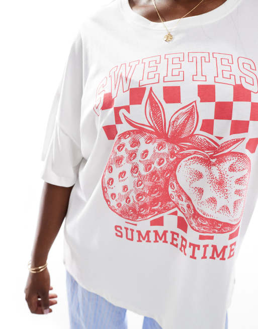 ONLY Curve strawberry graphic oversized T-shirt in white | ASOS
