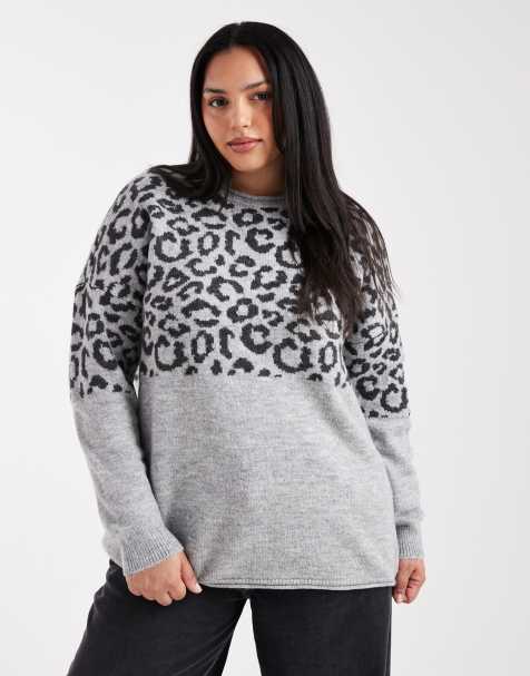 ONLY Curve animal print jumper in grey