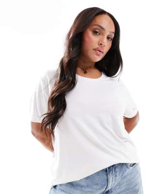 ONLY Curve - T-Shirt in Weiß mit umgeschlagenen Ärmeln