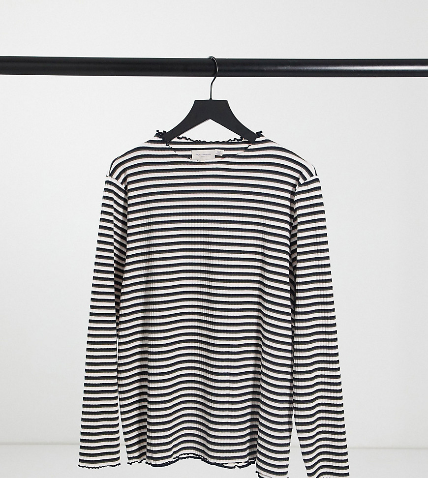 Only Curve t-shirt with lettuce edge and long sleeves in stripe-White