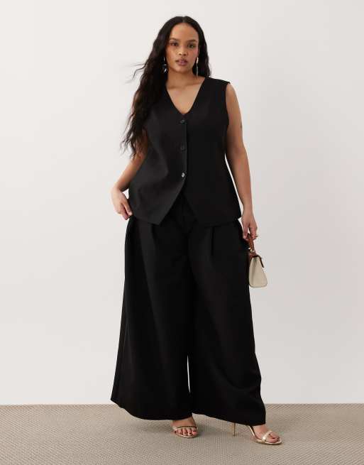 ONLY Curve tailored vest in black, 2 of 4