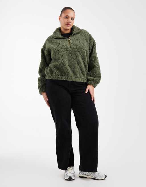 ONLY Curve teddy boxy fleece in dark green, 2 of 4