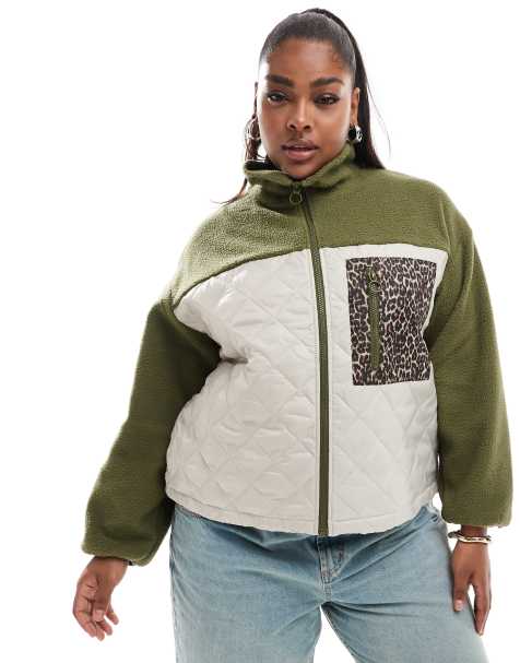 ONLY Curve – Teddyfleece-Jacke in Khaki und Creme mit Leopardenmuster-Brusttasche - view 1